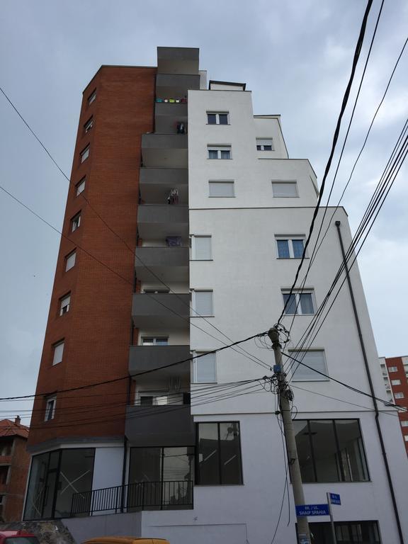 Apartment Gashi Pristina Esterno foto