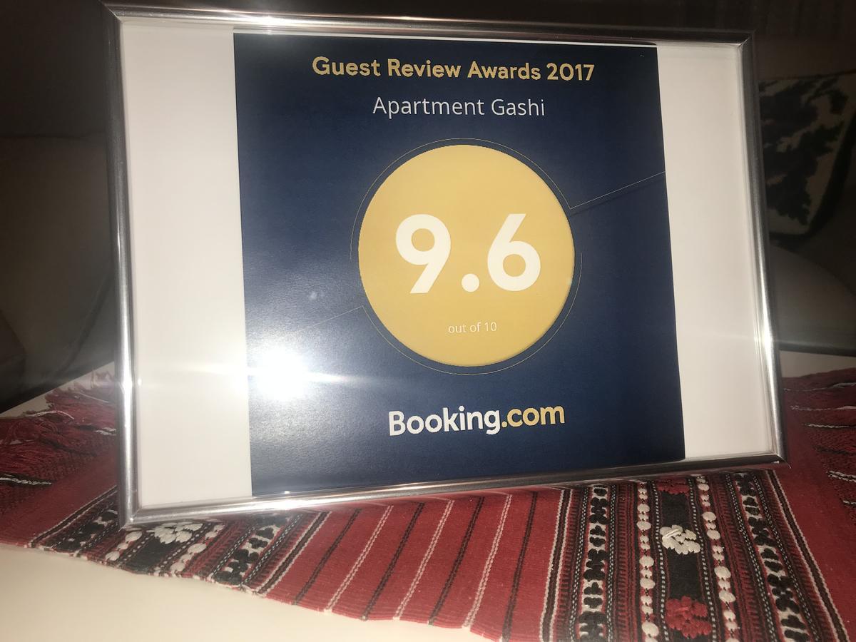 Apartment Gashi Pristina Esterno foto